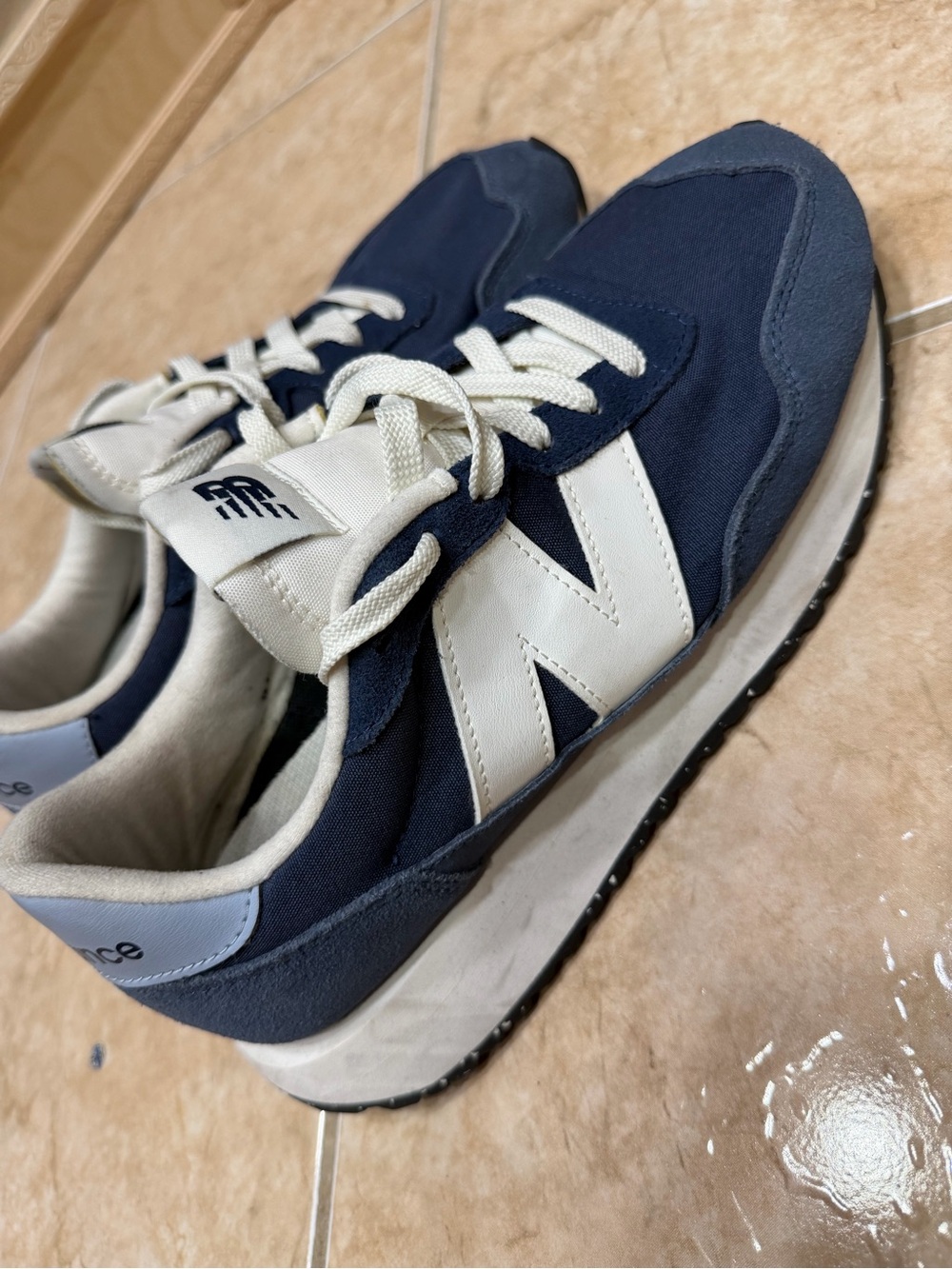 New Balance Men's Navy and White Classic Runner Sneakers